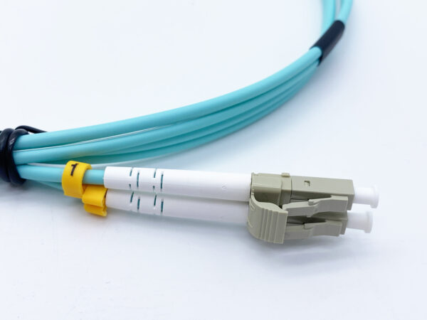 SC LC patch cord duplex OM3 10G 50/125um