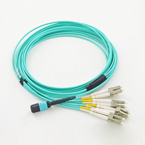 8 Fibers MPO to 4LC Duplex Breakout Cable OM3