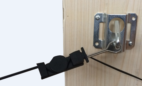 S Drop Cable Tension Clamp with wall hook on pole