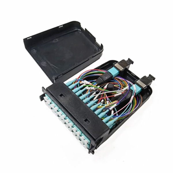 2x12F Male MTP MPO cassette With LC PC Connectors OM3 40GB