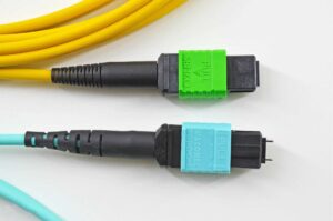 MPO/MTP brand: SENKO USCONEC