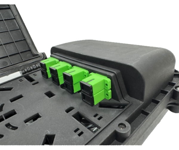 new 1x8 splitter ftth termination box outdoor pole / wall mount, black pp+gf material, ip65, 36 cores splicing,3 inlet 12mm, 8 outlet 2x3mm sc connectors