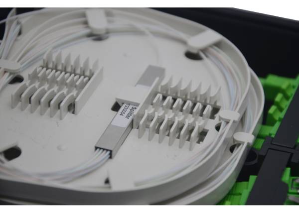 outdoor ip68 waterproof fiber outdoor box, splitter distribution enclosure 24 ports for drop cable 2mm 4mm 7mm