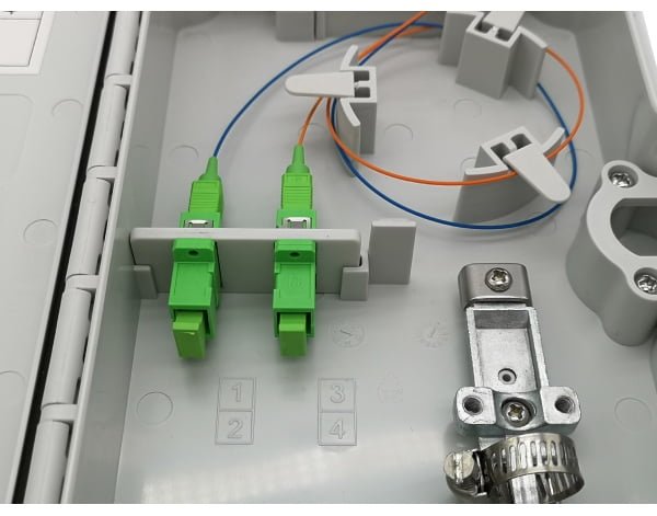fiber optic cable termination box with 2 cable glands pg13,pre terminated with 2 sc apc adapters and pigtails
