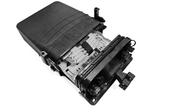 unique vertical dome plc splitter box enclosure, 1x8 splitter and 36 fiber distribution terminal with 3x12f splice trays with huawei adapter