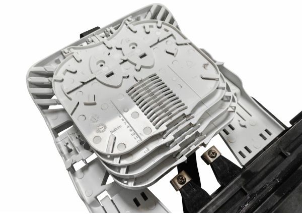 unique vertical dome plc splitter box enclosure, 1x8 splitter and 36 fiber distribution terminal with 3x12f splice trays with huawei adapter