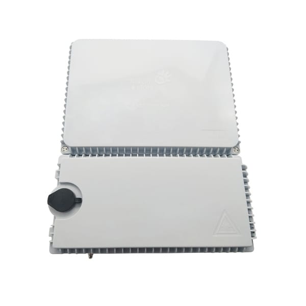 2 cover unique design fiber dp box, with 2 pcs 1x8 splitter modules, white color, outdoor pole mount