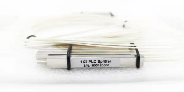 ftth lc fiber splitter optical plc1×2 sc apc single mode 900um white hytel tube 60*7*4mm steel tube, 1meter