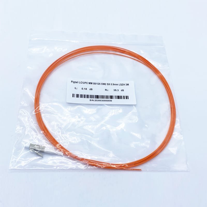 Adattatore Fibra Ottica LC-LC Duplex Multimodale (OM1/OM2) – Beige – 1 Pezzo
