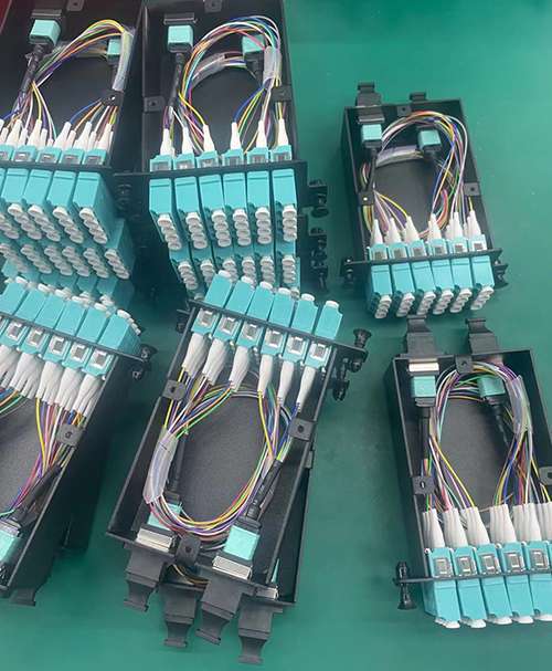 mpo cassette om3 24 fibers (6x4lc) aqua
