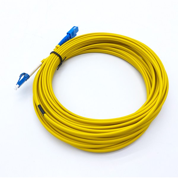 indoor short distance connection sc to lc single mode fiber patch cable duplex 3.0mm zipcord cable, 2 cores g.652d lszh jacket, 1m yellow