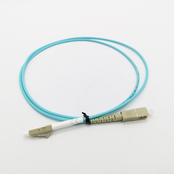 data center use stable lc to sc patch cord multimode, simplex mm 0m3 10g 50/125um aqua cable 3.0mm 1 mts, pvc sheath